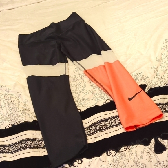 Nike Pants - Nike leggings